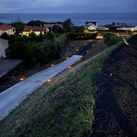 Casa Do Atalho * Santo Amaro (Azores)