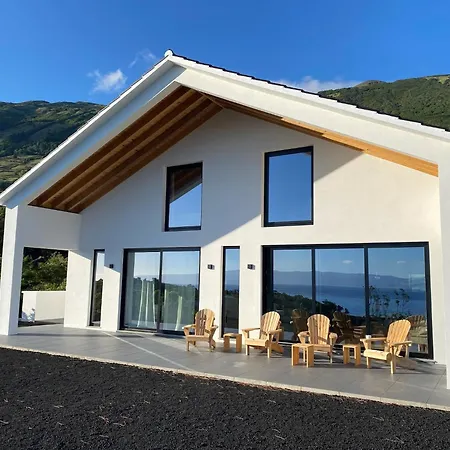 Casa Do Atalho Santo Amaro (Azores)