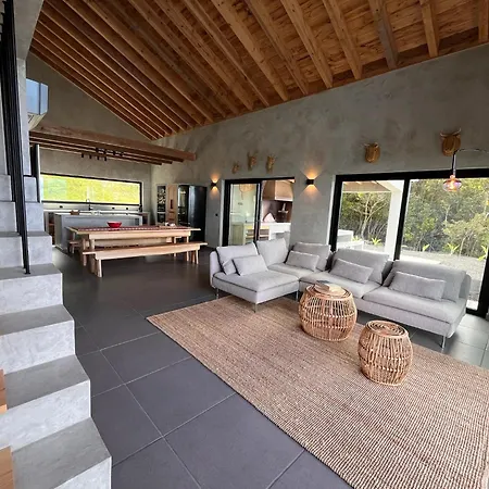 Casa Do Atalho * Santo Amaro (Azores)